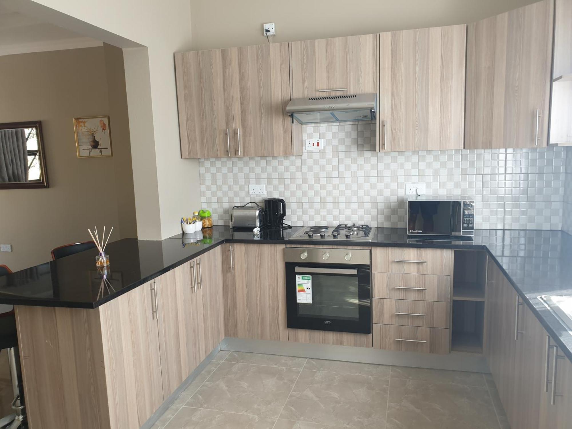 Villa Lombe, Off Great East Road, Silverest Silver Rest Экстерьер фото