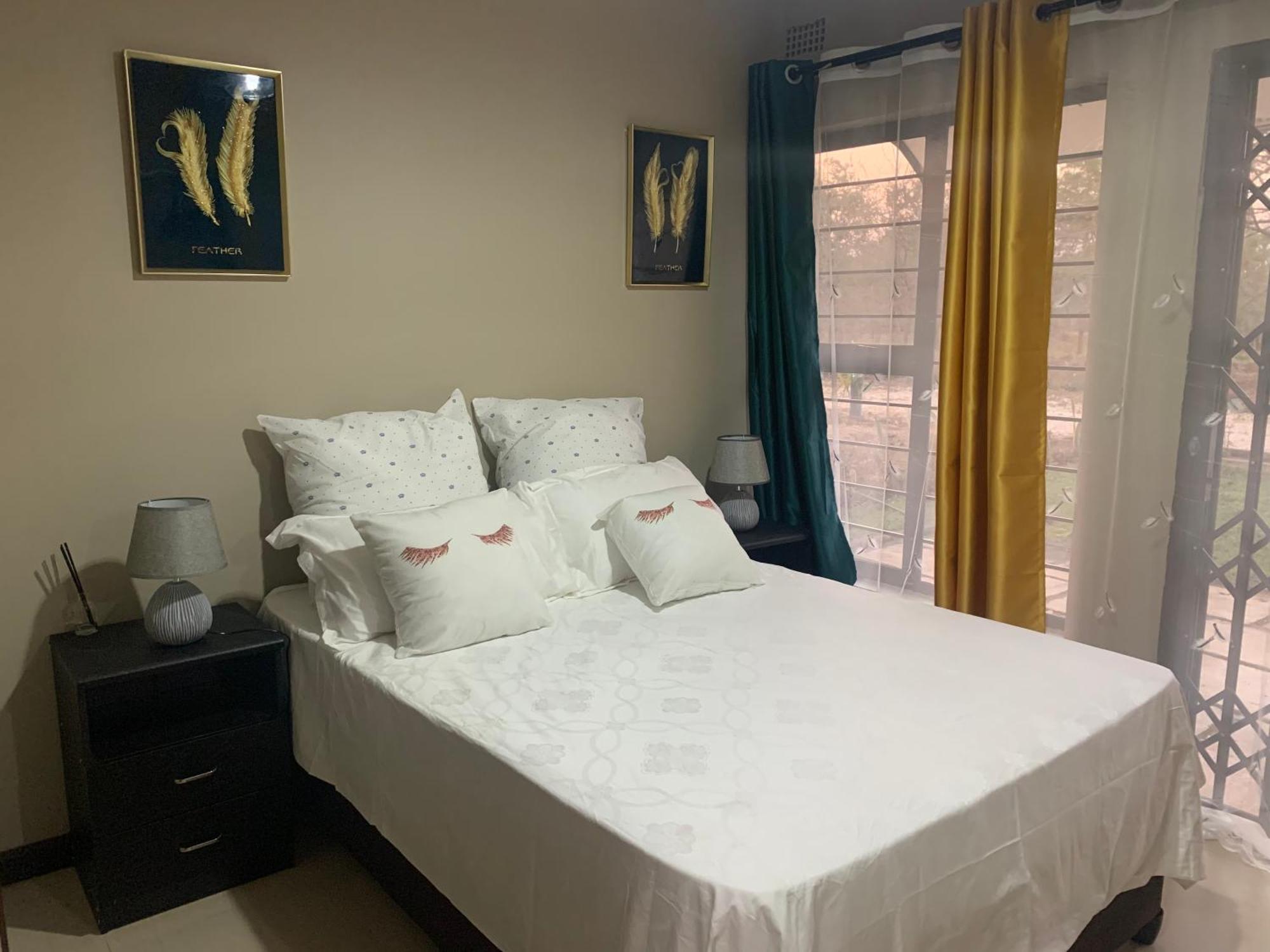 Villa Lombe, Off Great East Road, Silverest Silver Rest Экстерьер фото