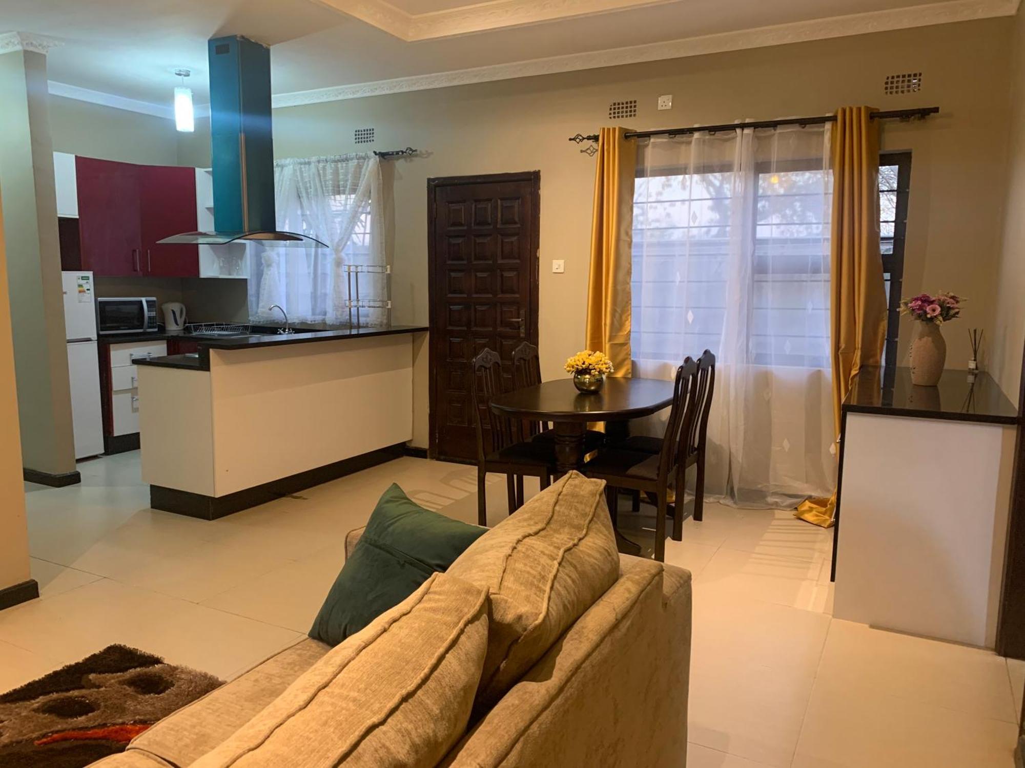 Villa Lombe, Off Great East Road, Silverest Silver Rest Экстерьер фото